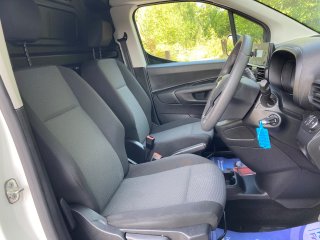 /photos/7446/02308db6-087f-15ab-f58c-394999a29974_i320x240.jpg