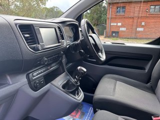 /photos/7446/64106792-f4cc-b5ac-24eb-2dc8cf34fdfb_i320x240.jpg