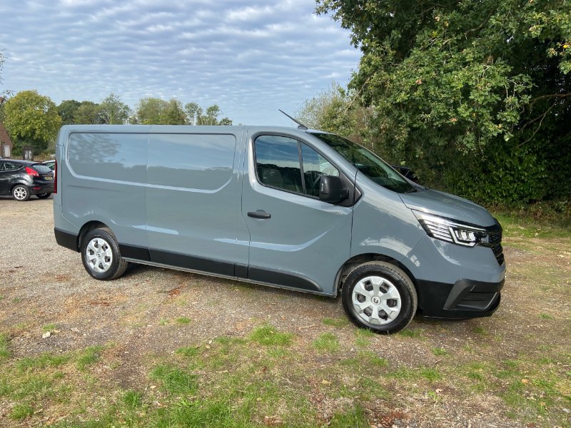 Renault Trafic 2.0 dCi Blue LL30 Advance Panel Van Diesel Manual L2 H1 Euro 6 s/s 130 ps for sale in Dorking