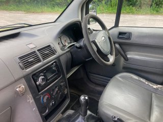 /photos/7446/eafac3ce-9190-aa56-3a73-fec0a465ba26_i320x240.jpg