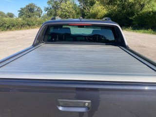 /photos/7446/ef31575d-eb56-0f35-814a-a46bd4c1008a_i320x240.jpg